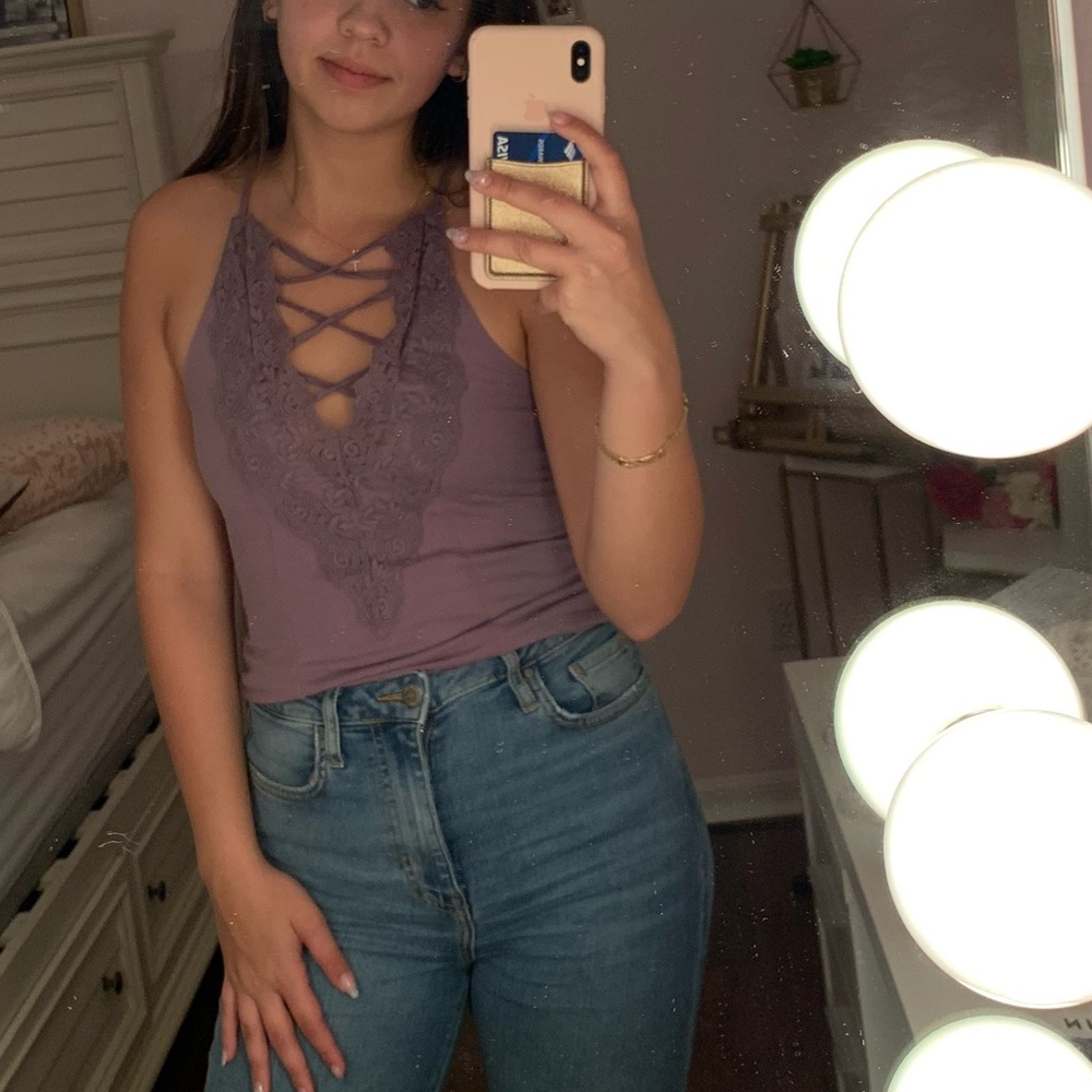 American Eagle purple body suit, rose criss cross